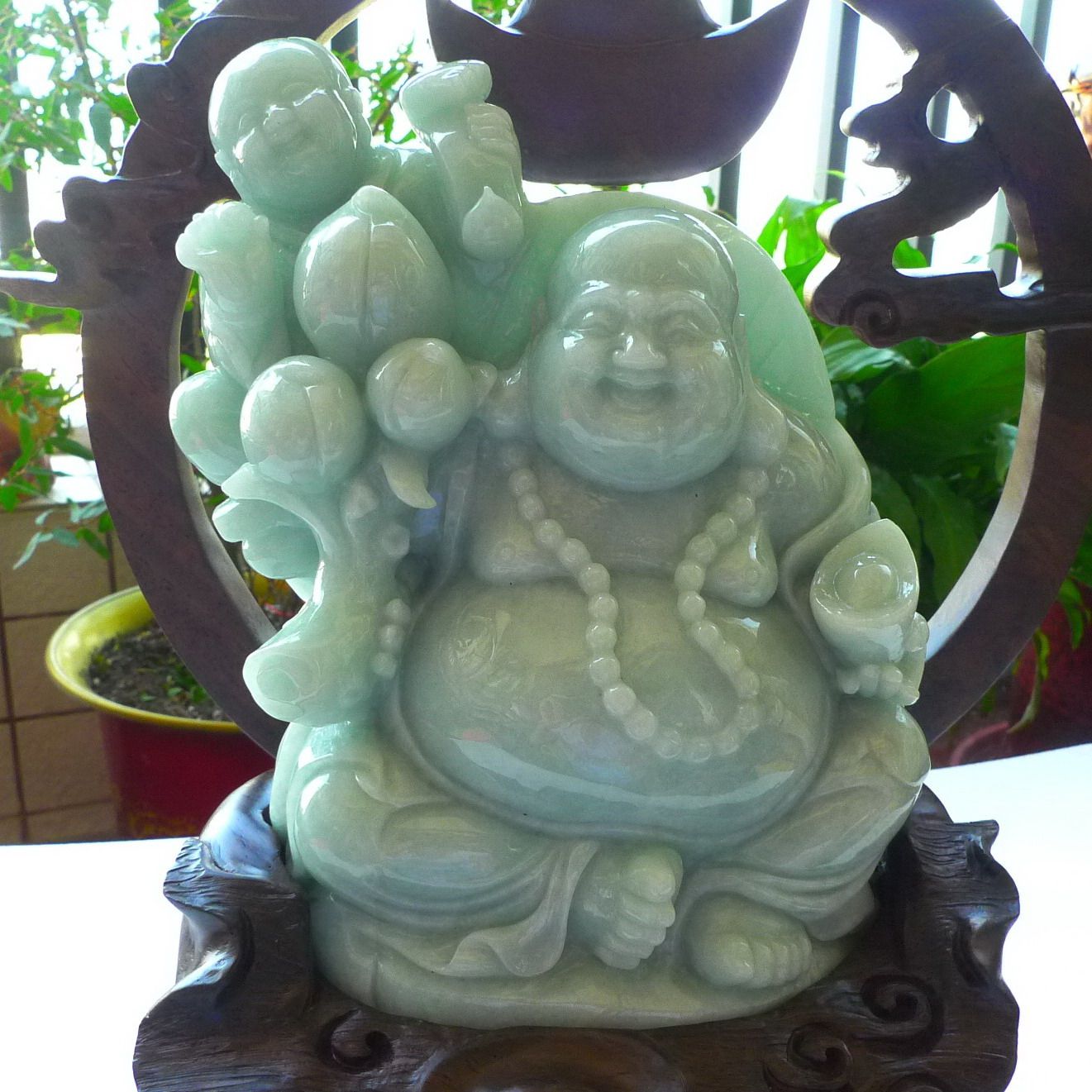 天然翡翠a货-大身厚装特色如意佛公摆件1.95kg