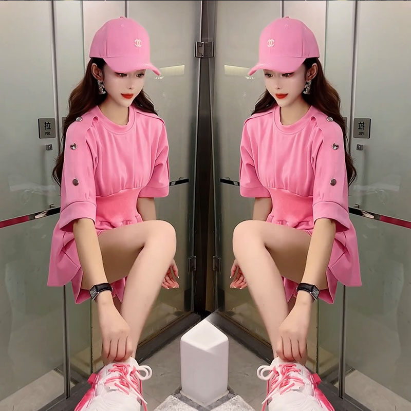 女半袖短裤套装