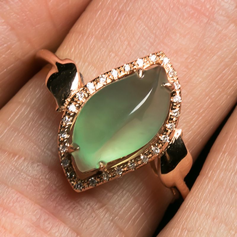 翡翠a货老坑冰种满色随形戒面 18k金伴钻镶嵌戒指2.58g(含金重)