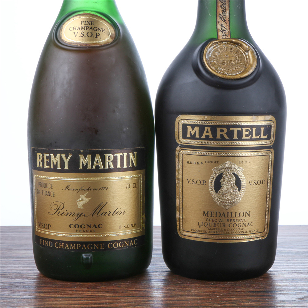 32.80年代人头马 马爹利金牌 40度700ml*2瓶