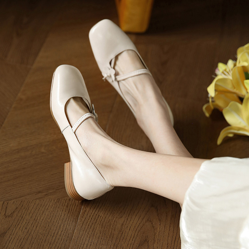 鹿与奈良真皮气质文艺淑女休闲方头浅口低跟单鞋女2022春夏季新款