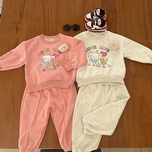 婴儿网红套装春秋洋气男女宝宝衣服两件套分体小套装婴幼儿春装新