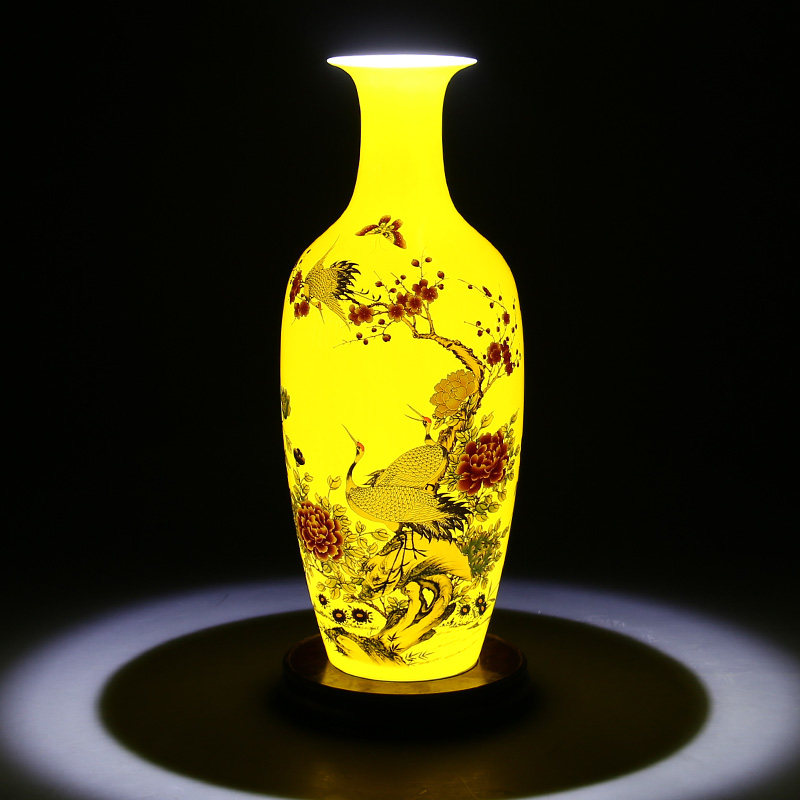 一代宗师 湖南省陶瓷艺术大师 张震作品 玉树瓶 松鹤延年