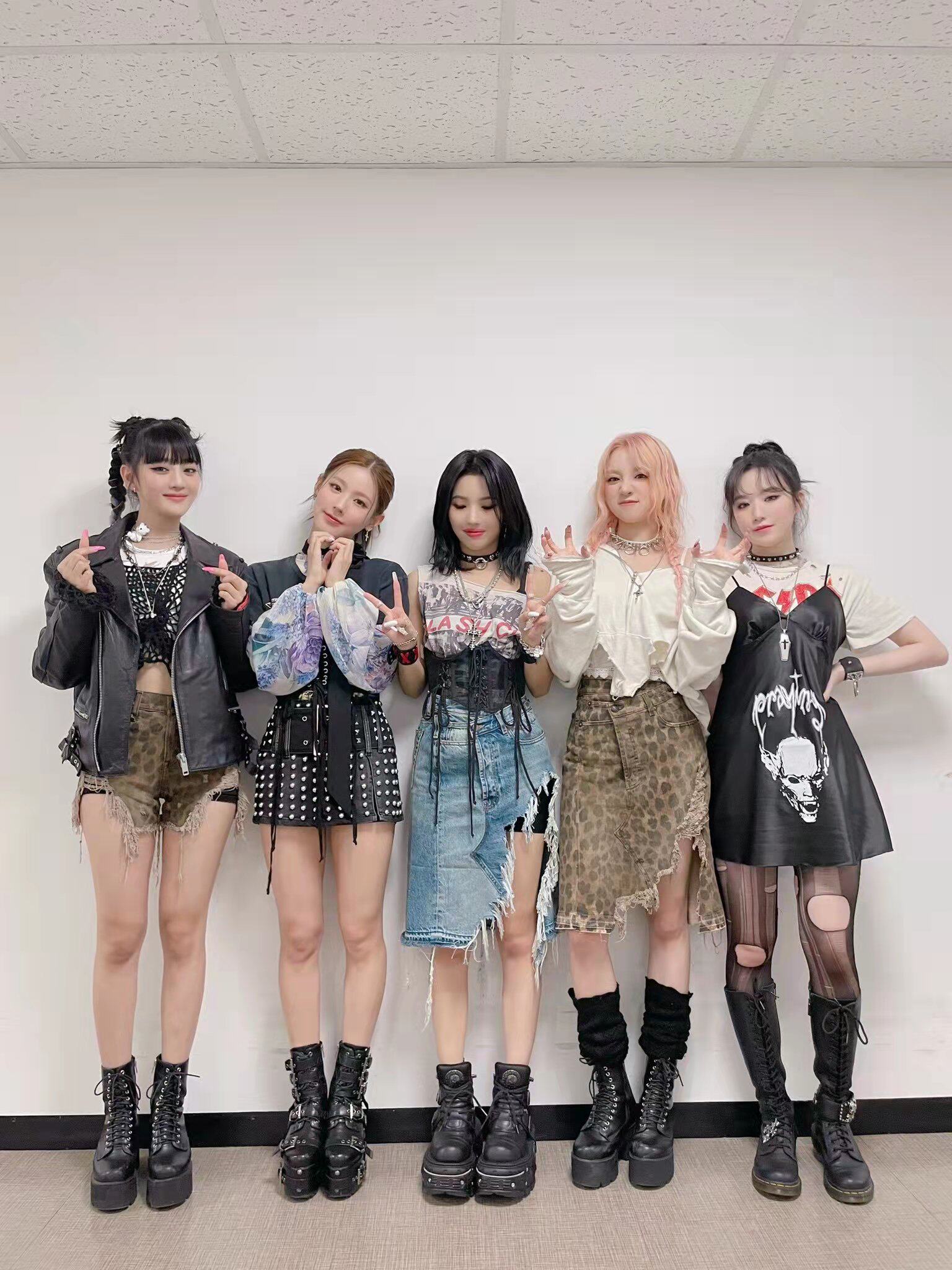 gidle 叶舒华全昭妍同款牛仔半身裙暗黑辣妹连衣裙tomboy打歌服