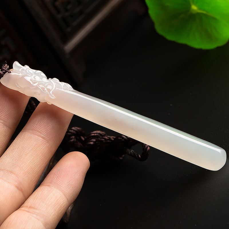 赵玉谦工作室作品 恒盛元翡翠 a货 冰糯种龙头棒18.80g(含绳子)