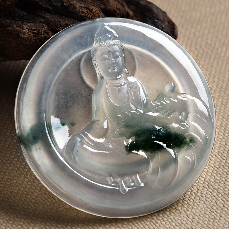 杨树明大师工作室作品天然缅甸a货翡翠高冰种圆牌观音吊坠33.85g