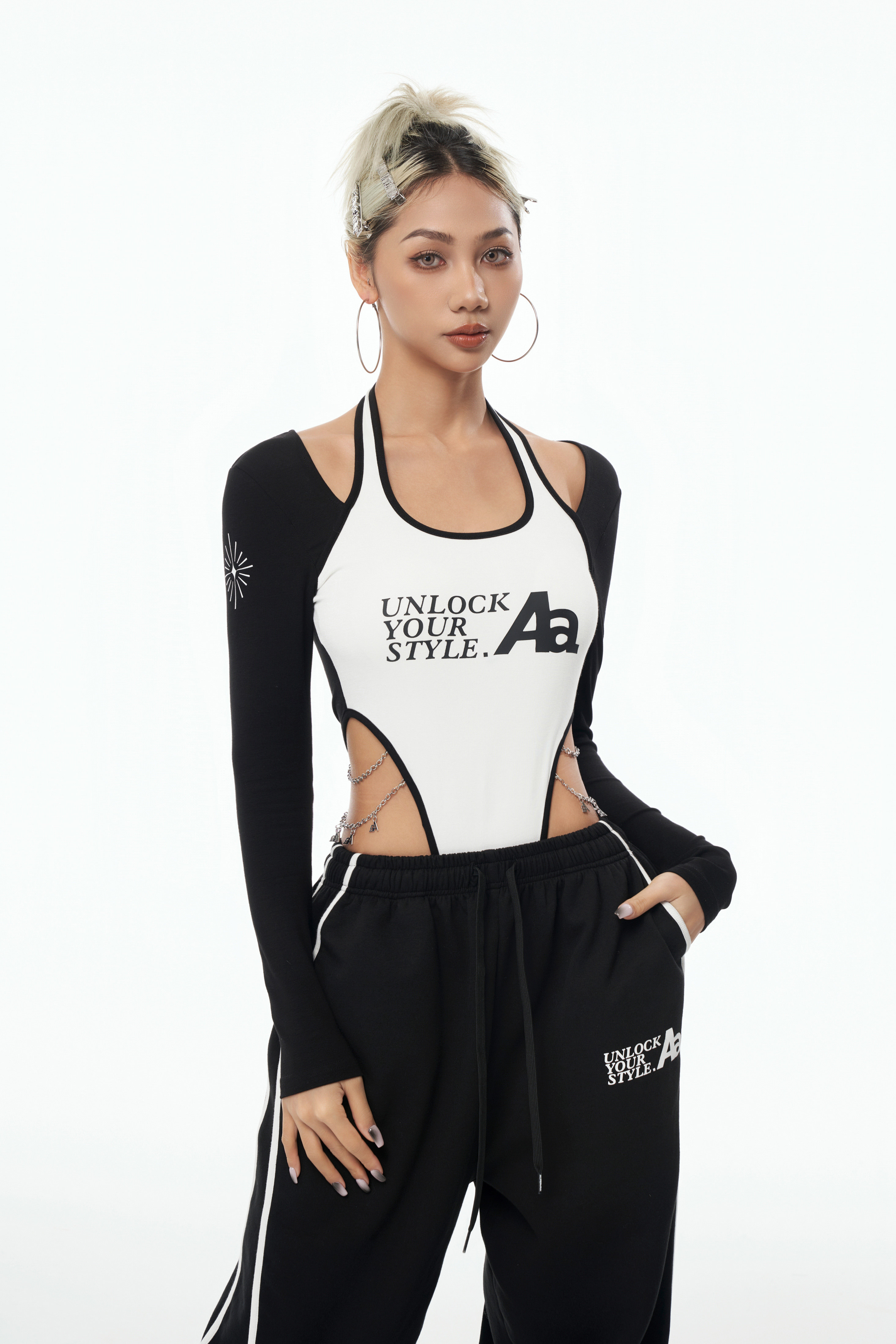 acmeaura原创品牌性感修身型女爵弹力高叉运动假两件辣妹t恤