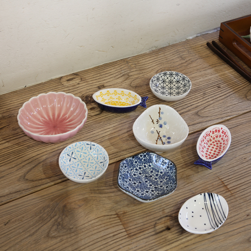 日式和风陶瓷小碟子 创意陶瓷调味碟日式釉下彩味碟酱油碟辣椒碟
