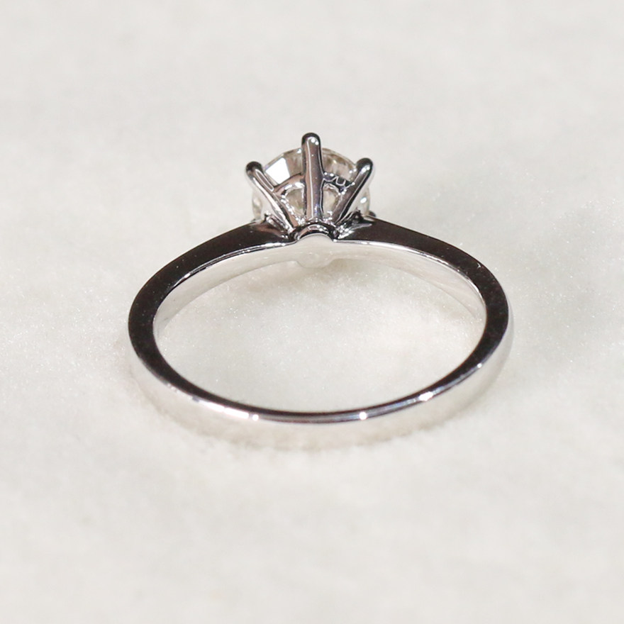 01克拉颜色i-j 净度vs 素玉钻石