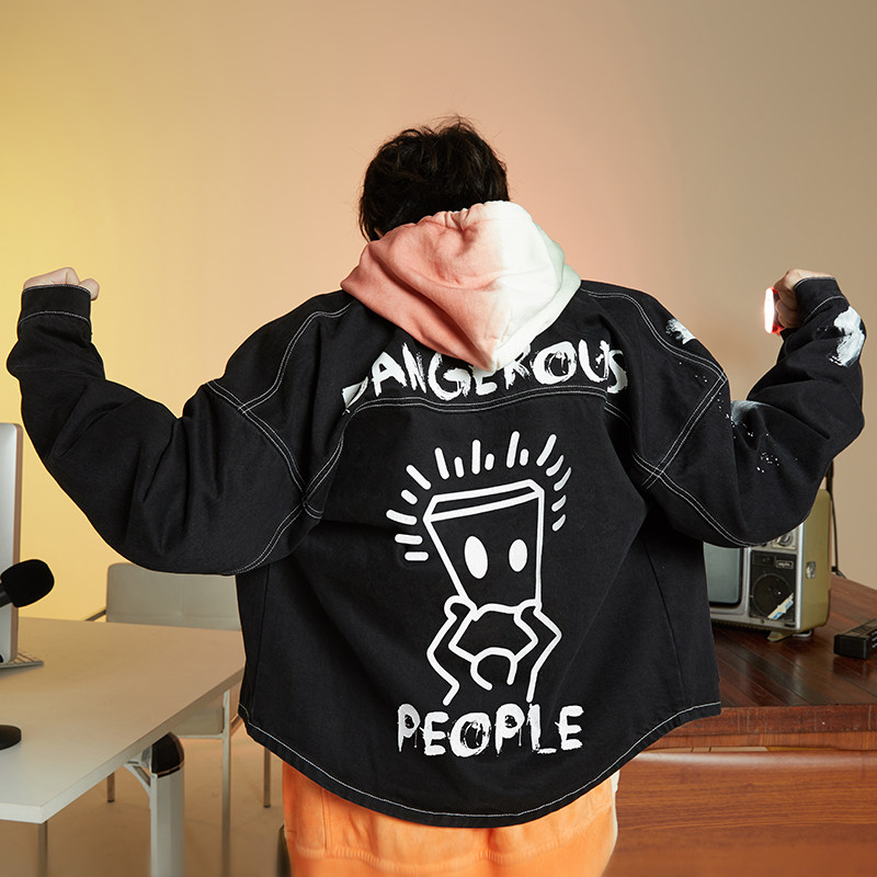 发光外套_dangerouspeople 薛之谦dsp发光纸袋人刷胶潮流黑色牛仔夹克