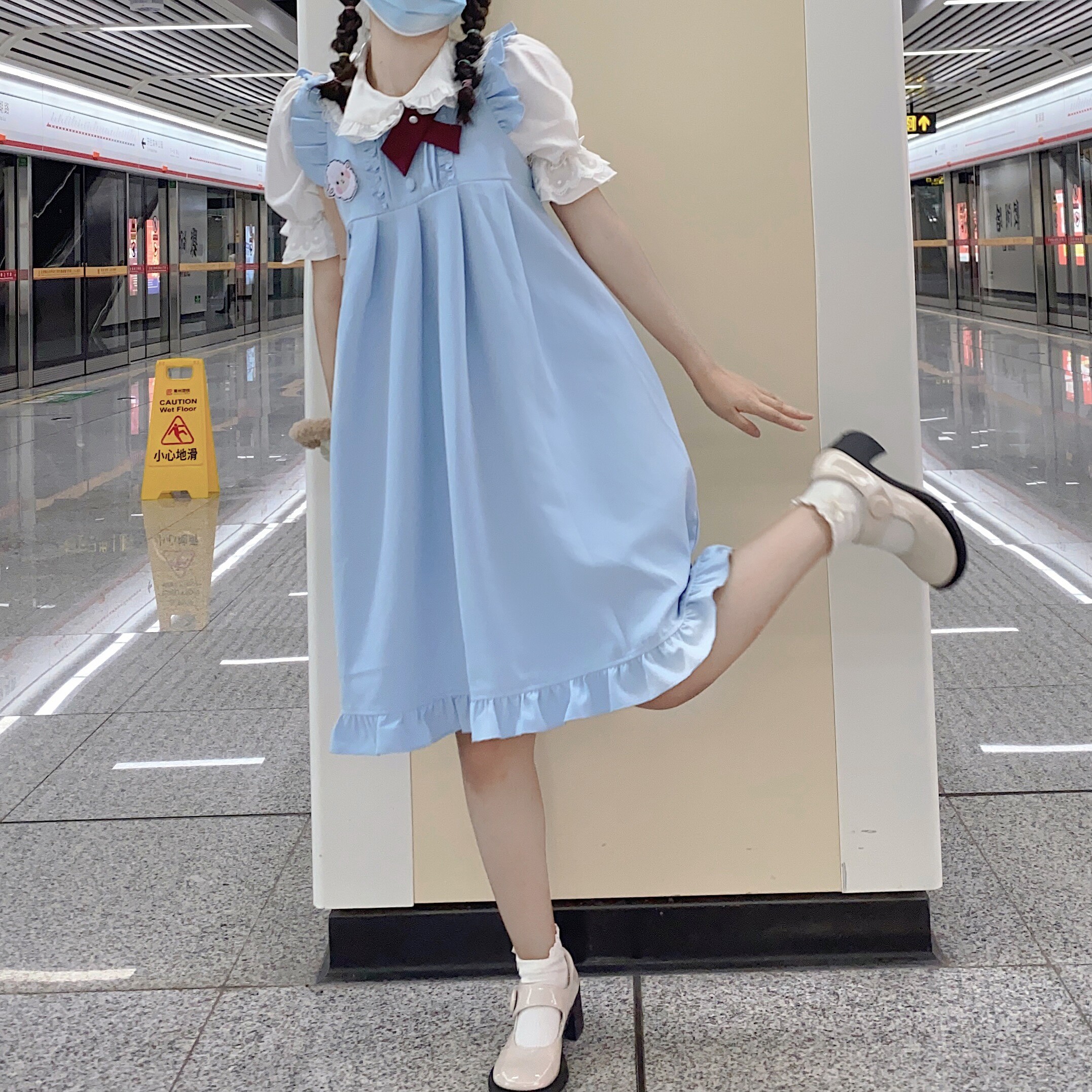 现货原创海盐奶芙蓝色秋款荷叶边卡奶裙护奶裙可爱减龄软妹背心裙