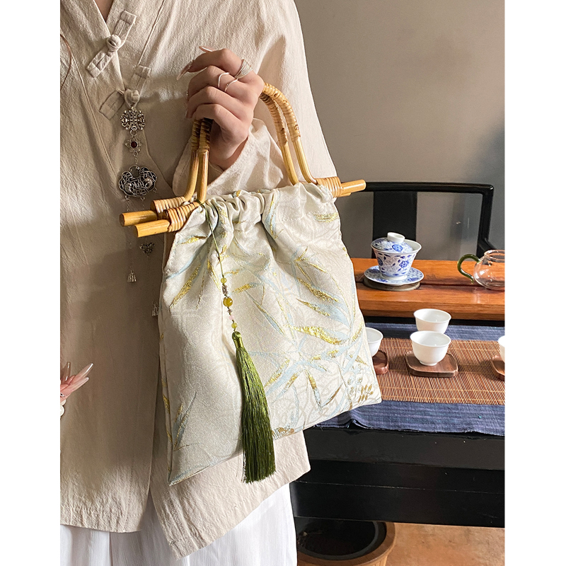 新中式包包女大容量竹节手提中国风通勤包流苏刺绣配旗袍布袋子潮