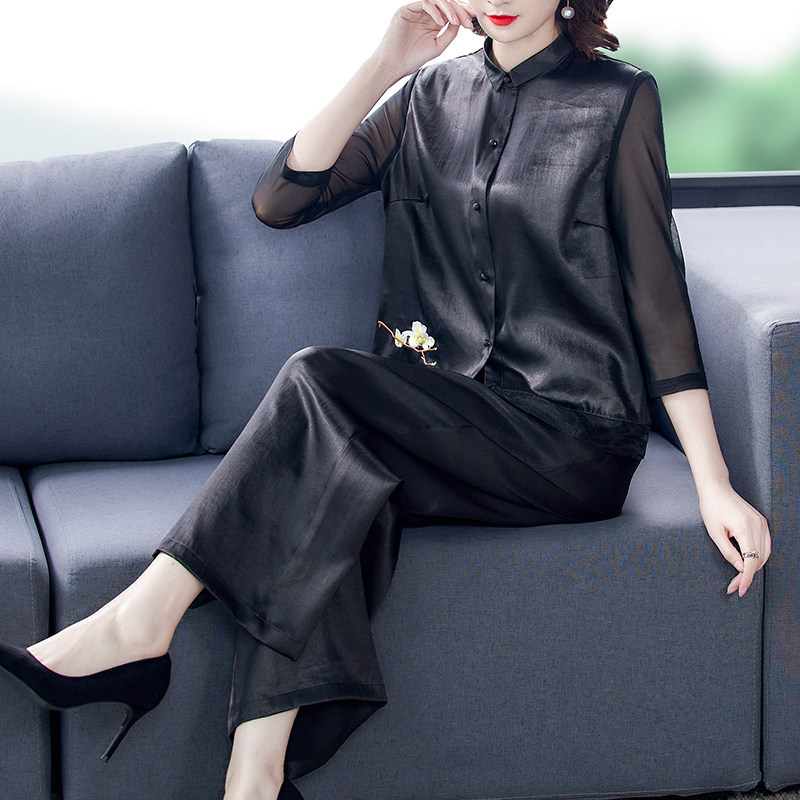 杭州大牌真丝套装2021春夏新款桑蚕丝上衣阔腿裤刺绣香云纱两件套