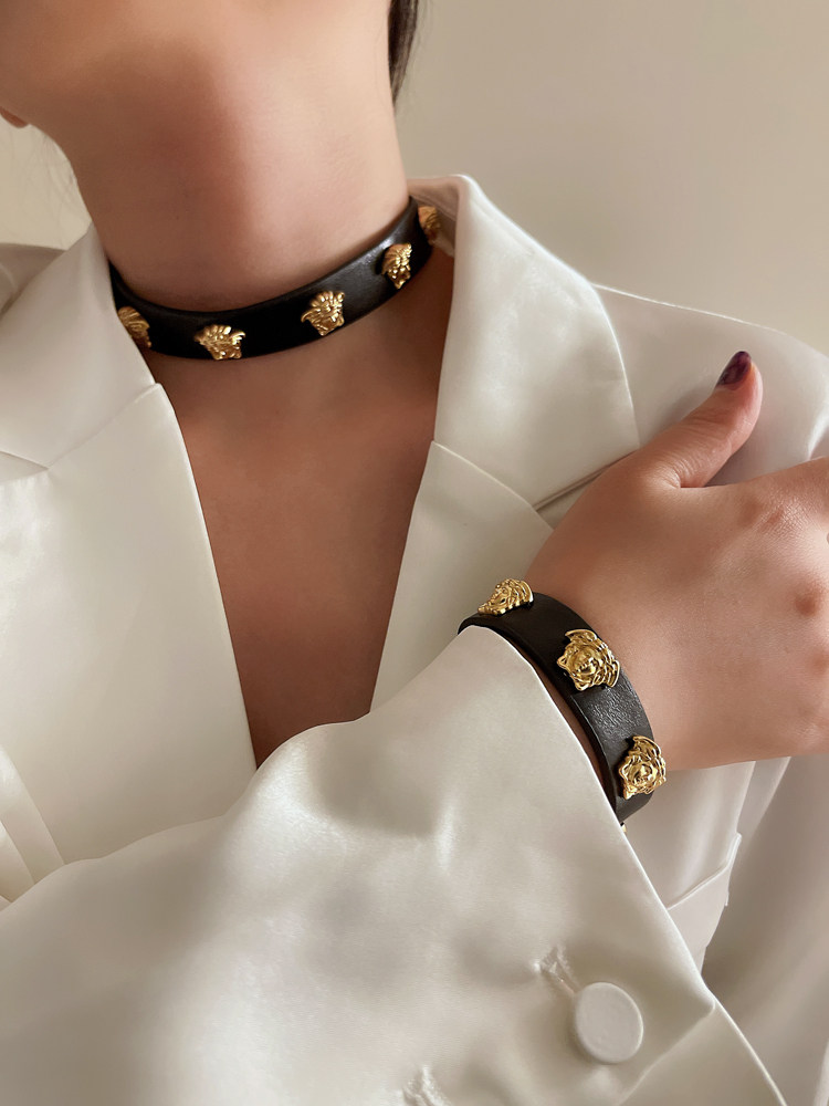 s s jewelry的优惠券大全—ss订制 欧美风皮项圈 复古美杜莎项链锁骨