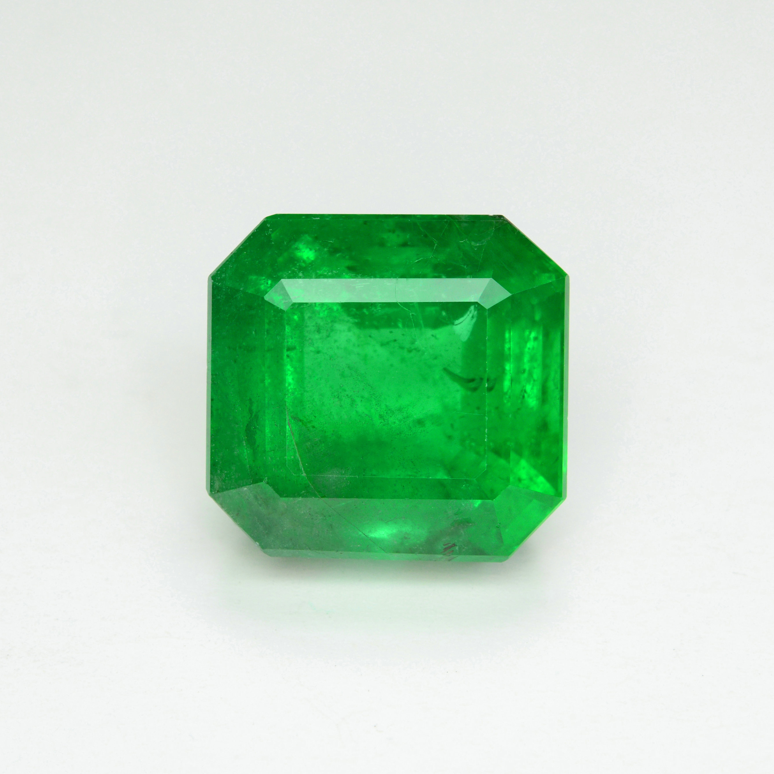 贵重宝石祖母绿红蓝宝成品专场  拍品详情 进入该拍品专场   起拍价