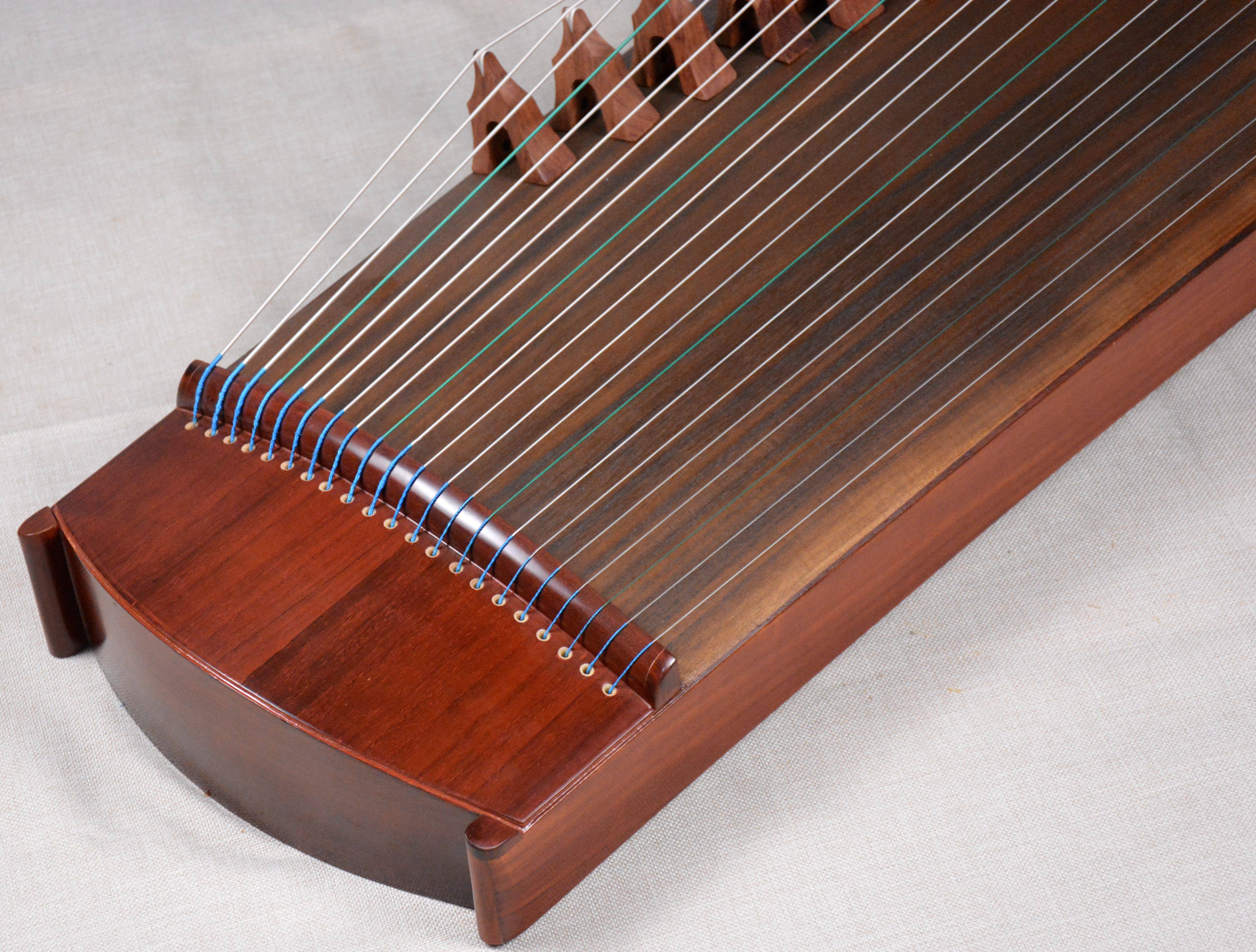 成人_古筝初学者厂家直销便携式成人儿童入门素面小古筝琴乐器21弦