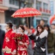 高档结婚红伞婚伞新娘伞红色婚庆用的大红伞中式婚礼红雨伞出嫁