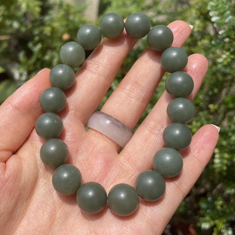 方言和田玉精品新疆老熟沙枣青青玉籽料高脂高糯12mm圆珠手链o