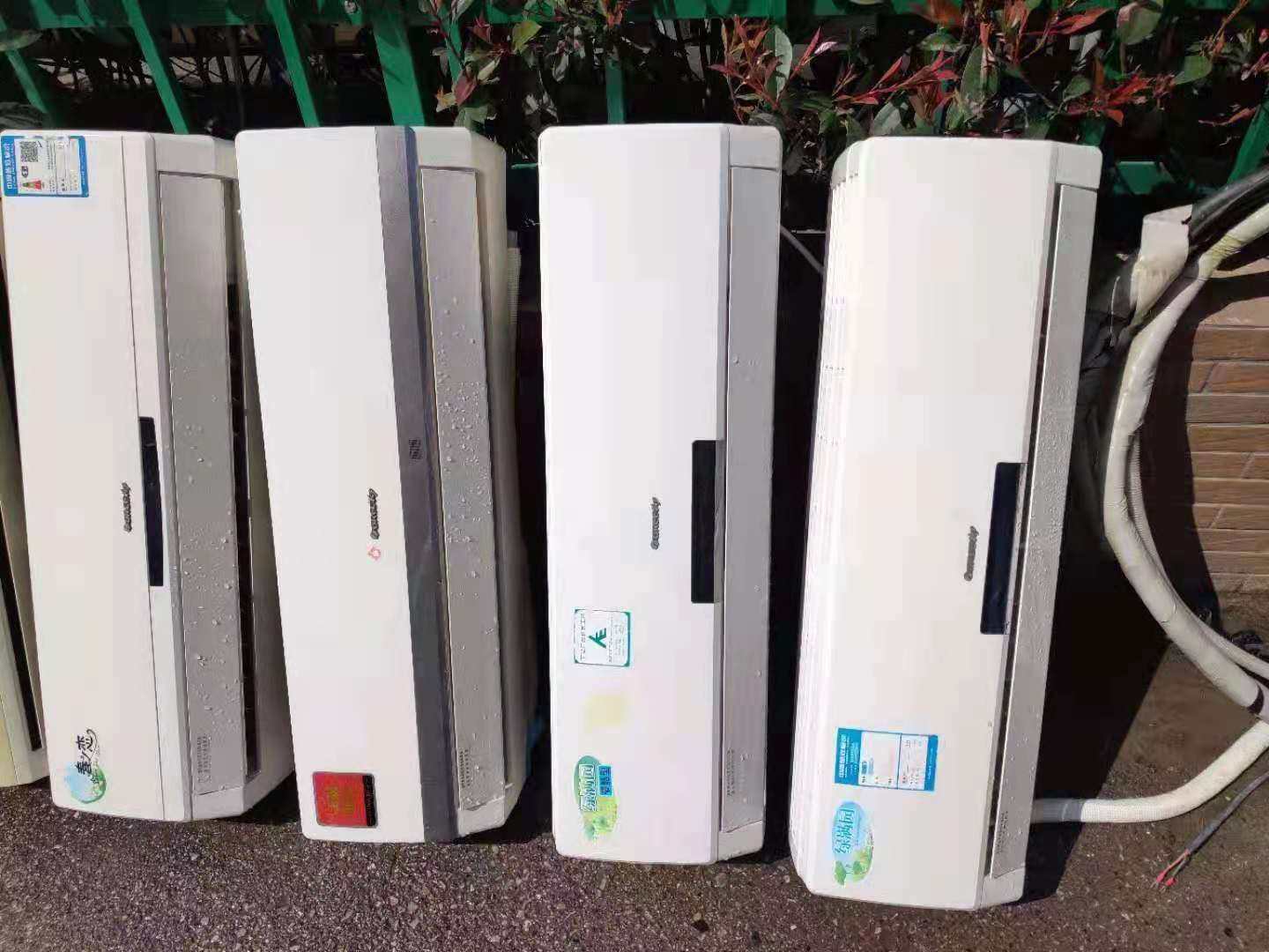 二手空调九成新