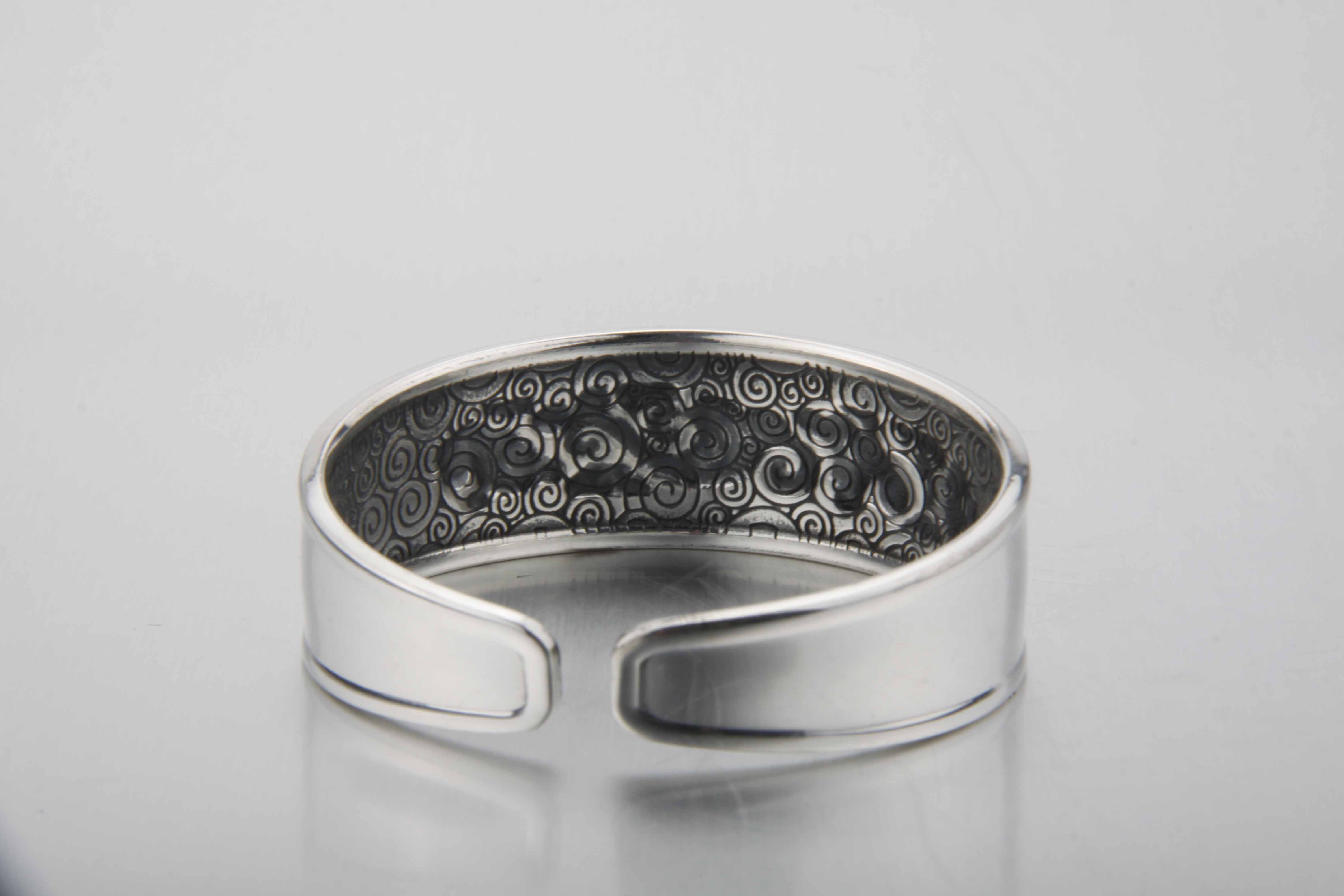 洪钰昌大师 民族民间美术艺人 纯手工银器 银手镯 祥云纯银手镯