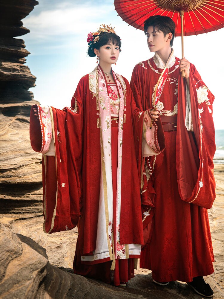 00淘宝新品十三余小豆蔻儿[紫绶白玉]白色宋圆领袍宫绦宋制汉服男女款