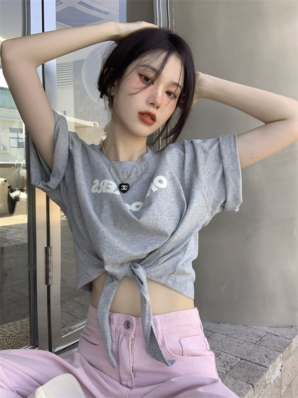 千禧辣妹风甜飒穿搭别致t恤绑带露脐jazz短款上衣女爵士跳舞衣服