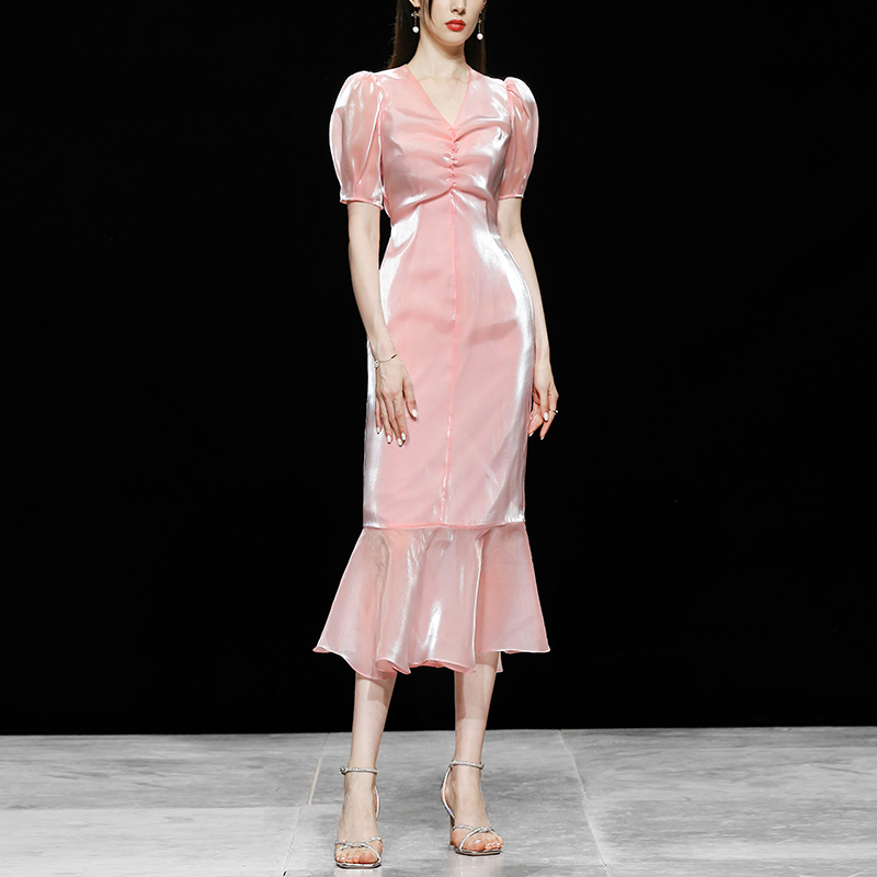 2021夏新款简约v领泡泡袖短袖高腰系带收腰修身鱼尾裙摆连衣裙