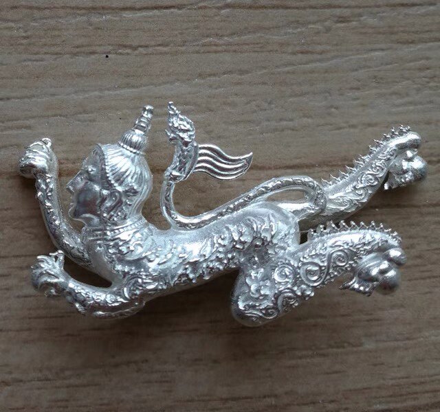 泰国佛牌真品阿赞古巴磐石五期虎精舍炎真银版包防水壳带塔帕占卡