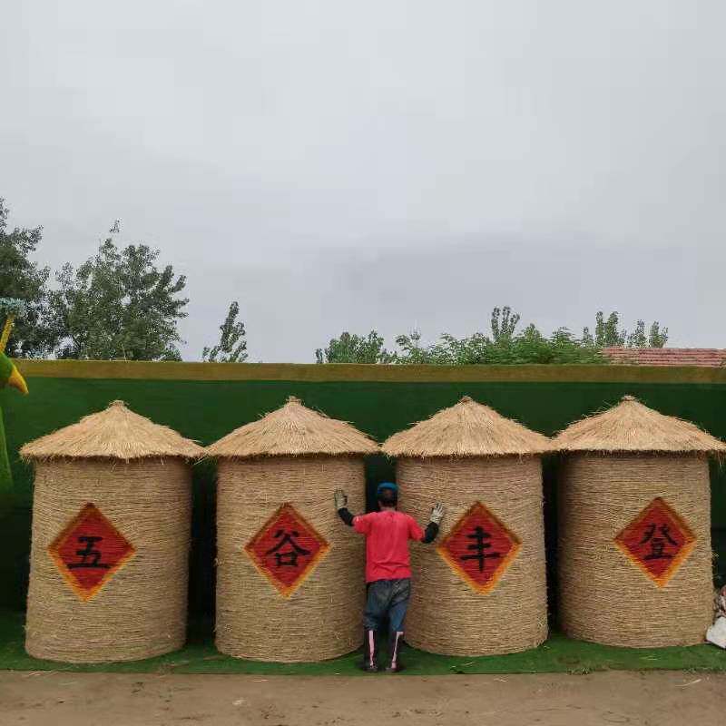 稻草工艺品稻草牛稻草屋稻草雕塑草编动物卡通稻草人稻草粮仓谷仓