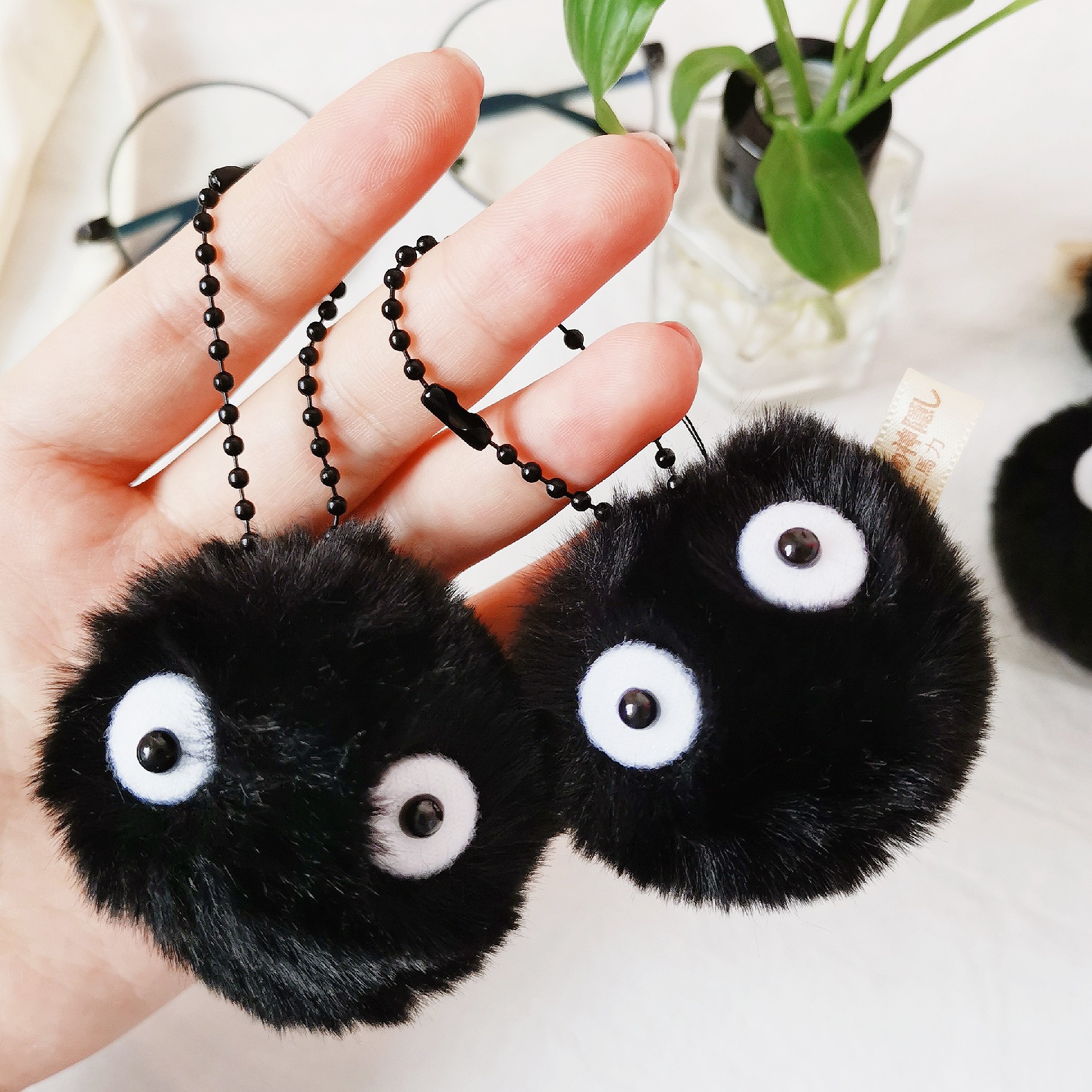 龙猫公仔玩具挂件_宫崎骏龙猫灰尘精灵挂件totoro小挂饰黑炭煤球包包