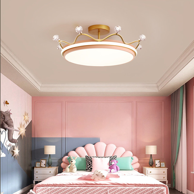 皇冠卧室吸顶灯创意温馨浪漫led现代轻奢次卧公主女孩儿童房间灯