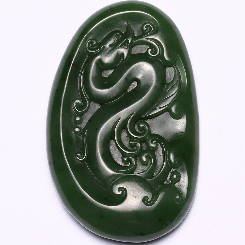 d【省级玉雕大师王保东作品】和田玉碧玉飞龙在天挂件92.53g