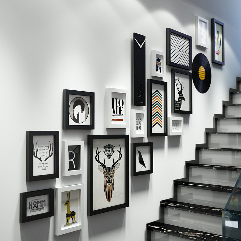 北欧风楼梯照片墙饰壁挂大尺寸组合相框钟表装饰画可更换相片