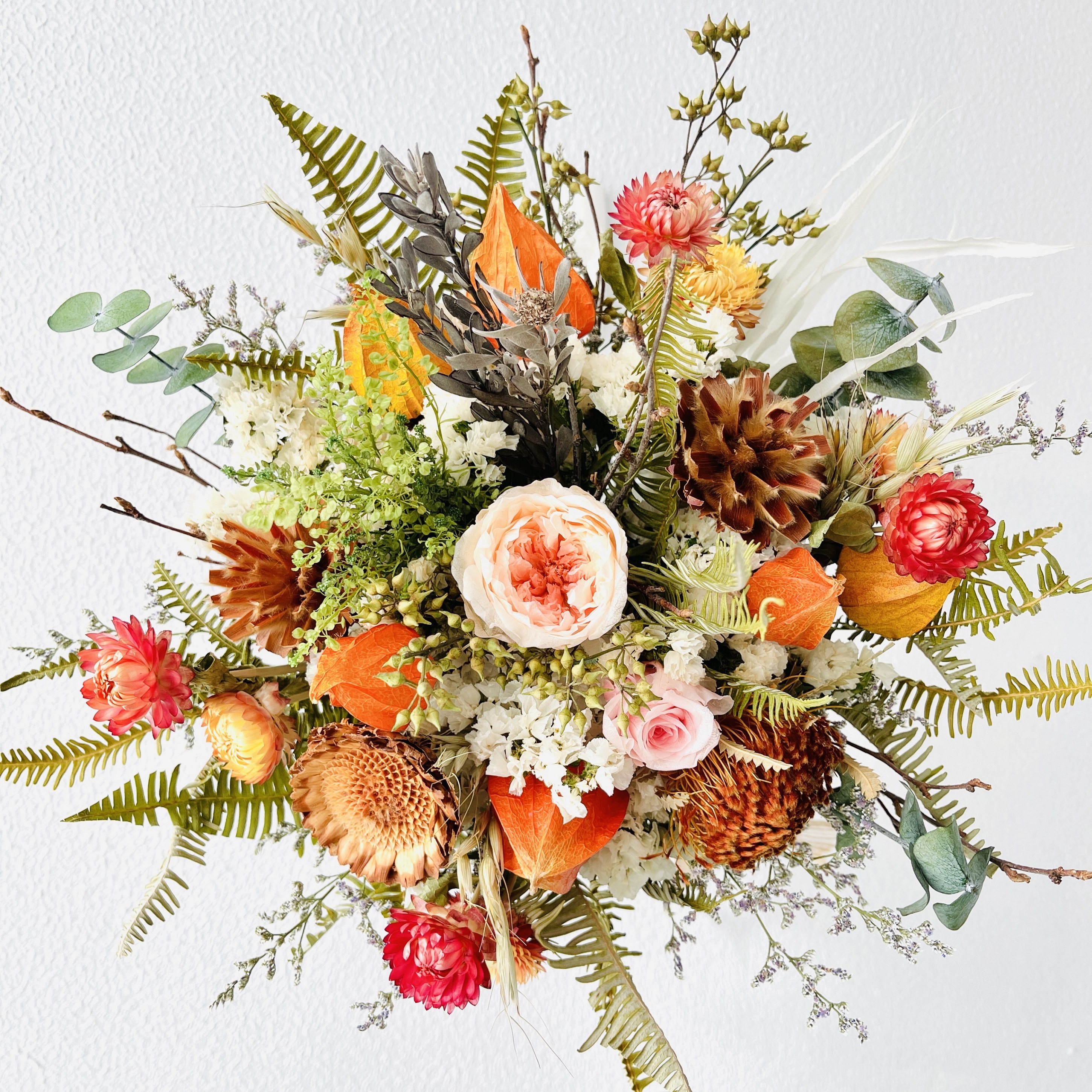 森系花束新娘手捧花求婚玫瑰永生花混搭干花餐桌装饰朋友生日礼品