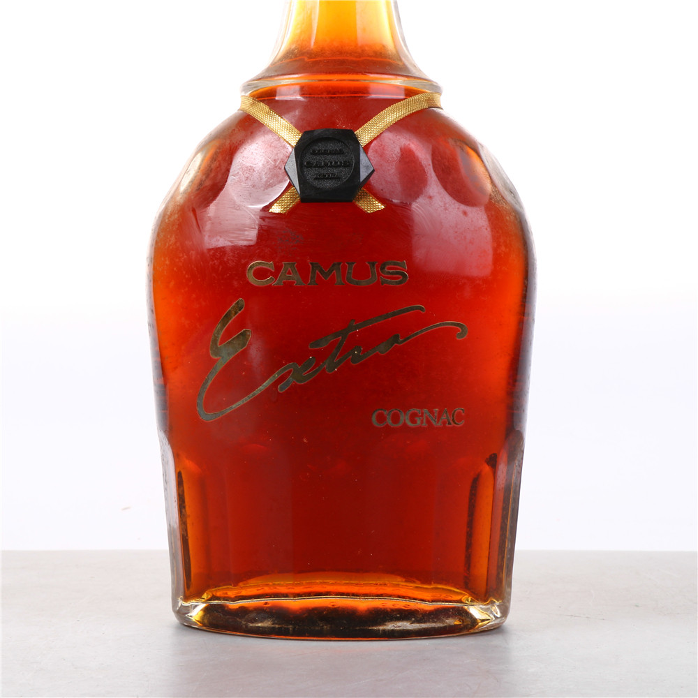 19.90年代初法国卡慕extra特级干邑白兰地 40度700ml