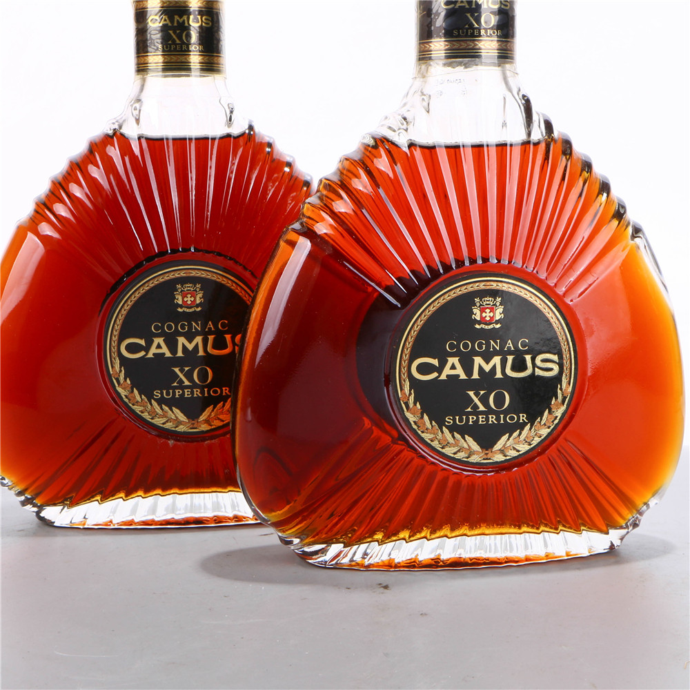 57.90年代扁瓶卡慕金花xo干邑白兰地 40度700ml2瓶