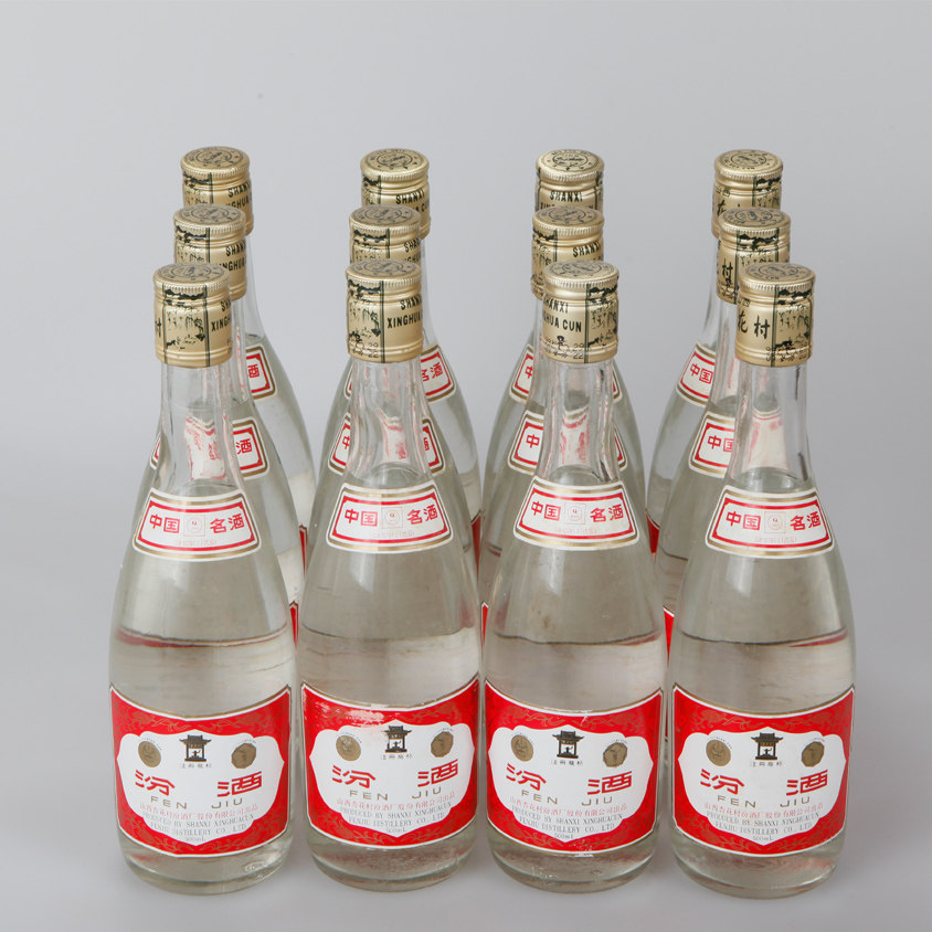 76.(中国名酒)2000年53度500ml汾酒1箱12瓶