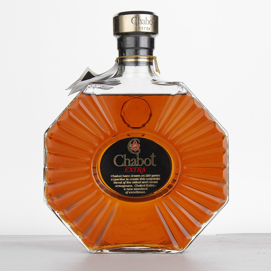 79. 约90年代 嘉宝extra雅文邑 700ml 40度