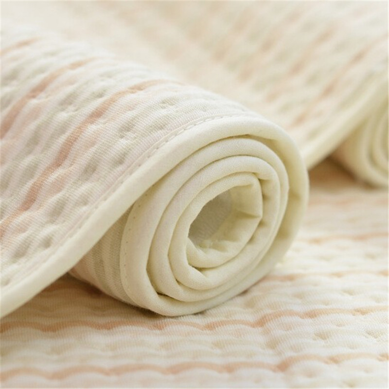 新生婴儿彩棉防水可洗隔尿床垫纯棉透