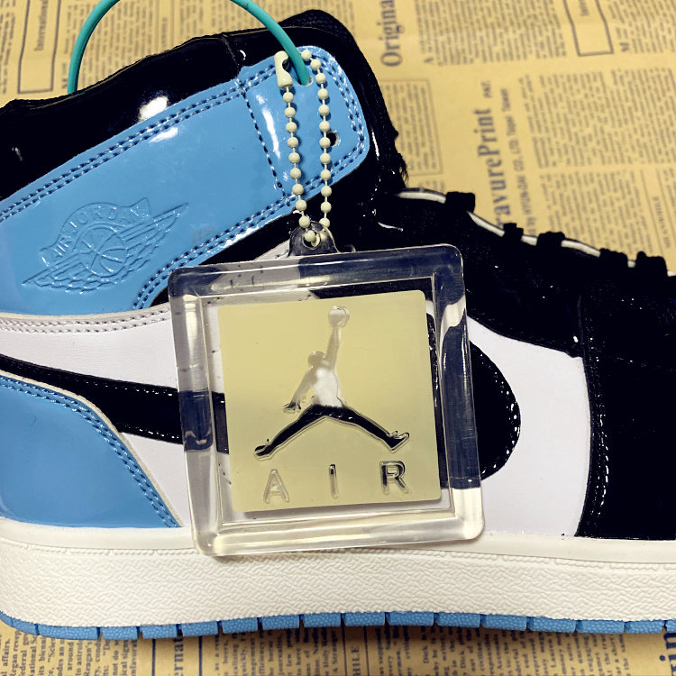 适配乔aj off-white x aj4 ow联名蝉翼 吊牌tpu透明铭牌挂件牌