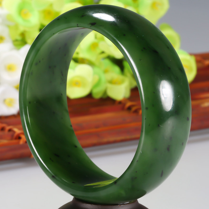 和田玉碧玉手镯95.81克 内径59.00mm