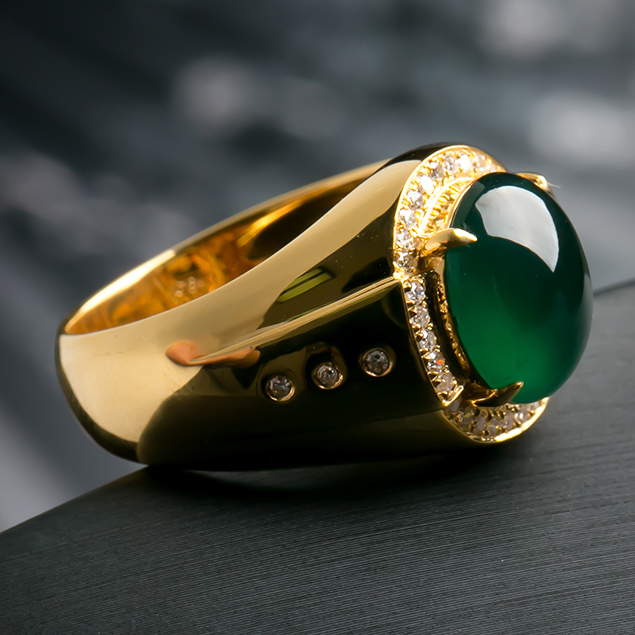 18k金满钻镶嵌冰种满绿翡翠霸气豪华男戒 8.28g