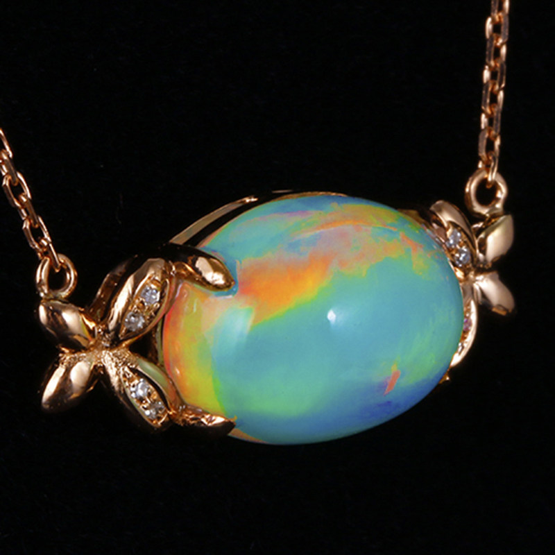 12ct欧泊项链 18k金镶钻石0.024ct