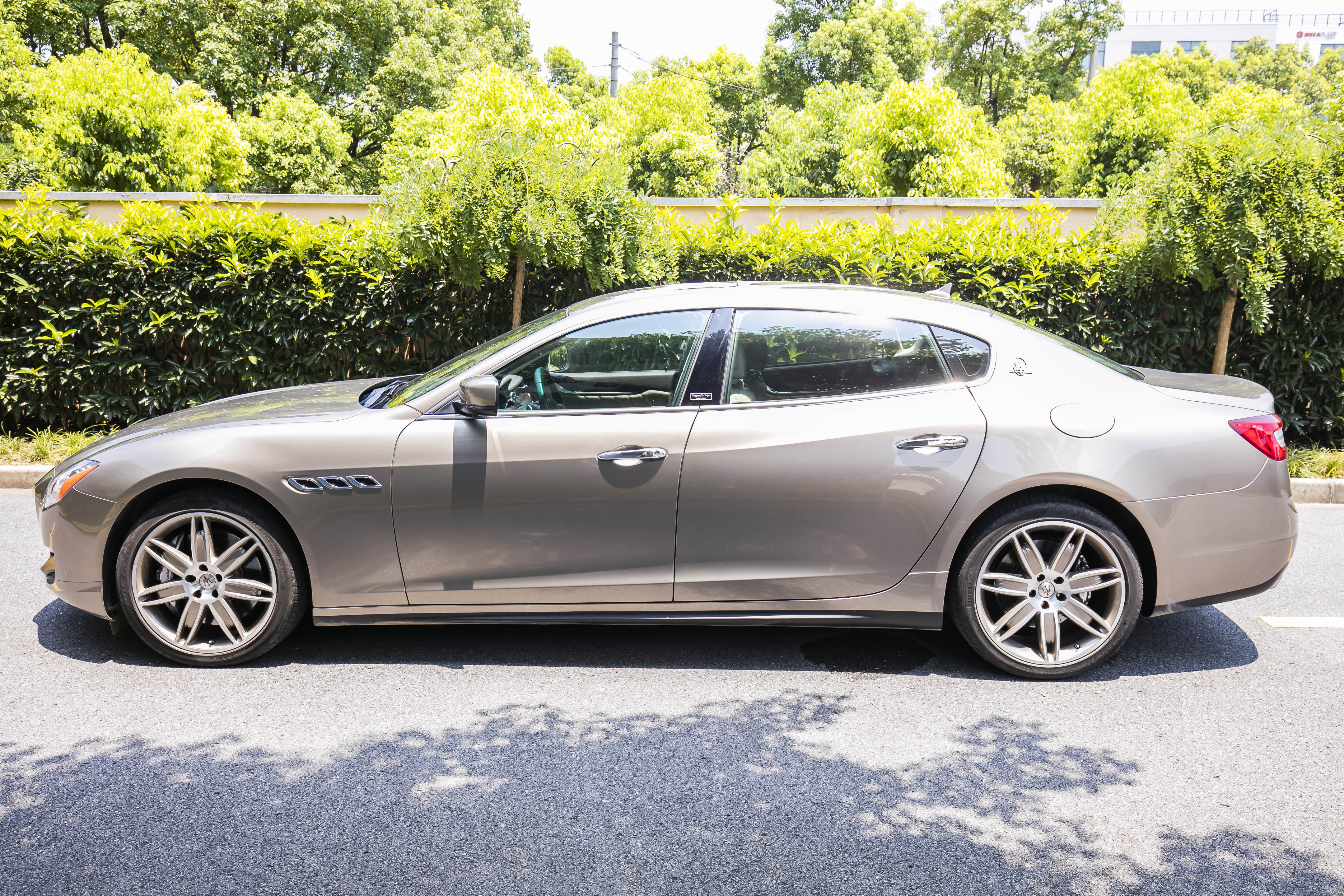 【玛莎拉蒂官方退役试驾车】玛莎拉蒂总裁qp zegna v8 m14996