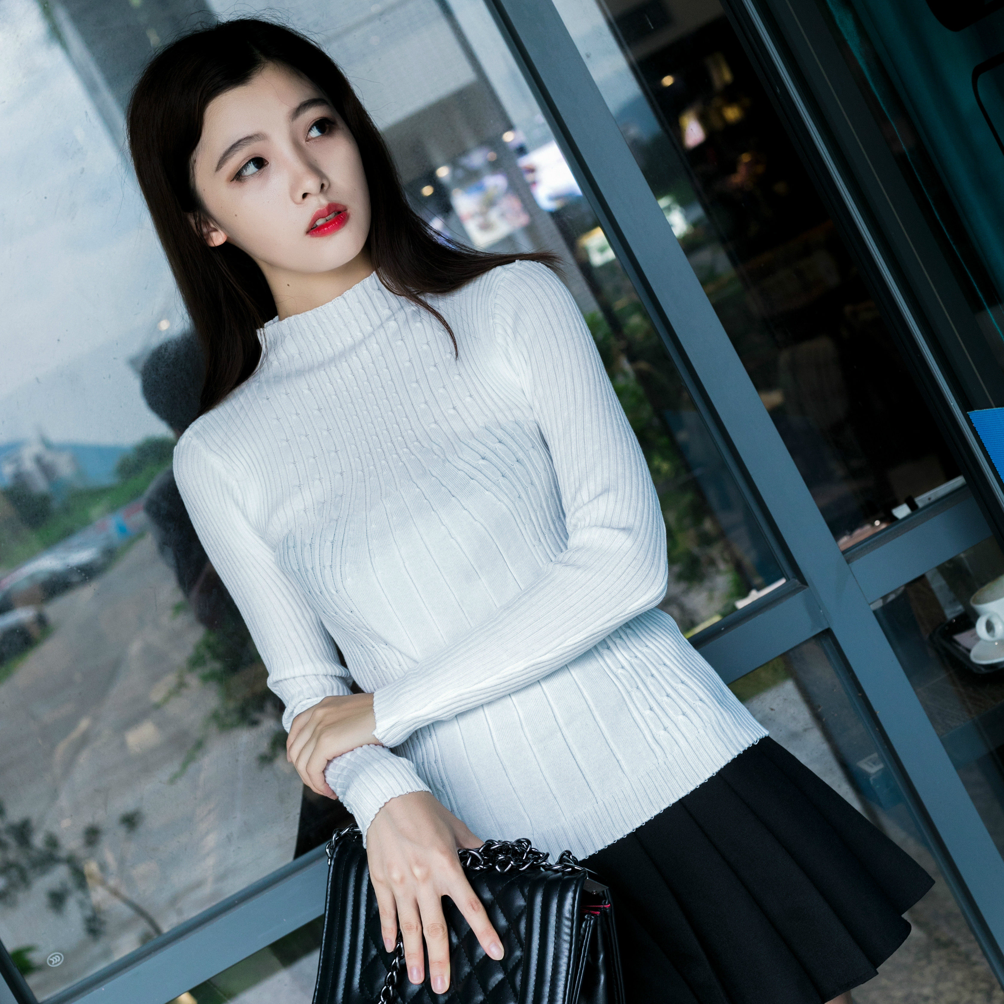 【实拍】半高领针织长袖女中领毛衣套头薄款中袖紧身打底衫针织衫