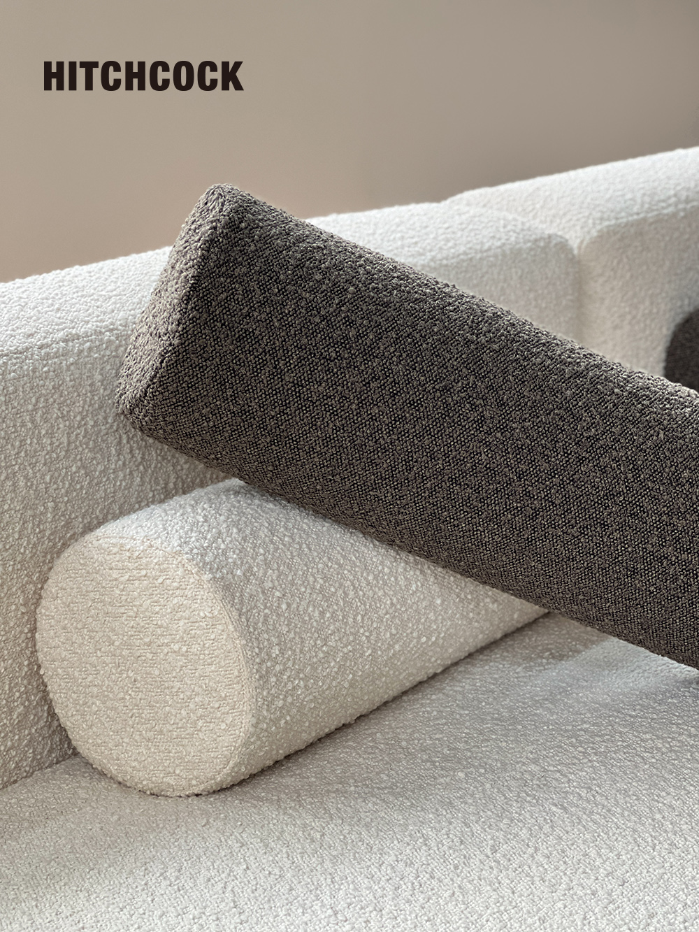 HITCHCOCK Sledge 靠枕 圆柱形抱枕沙发腰枕头枕艺术简约咖啡织物