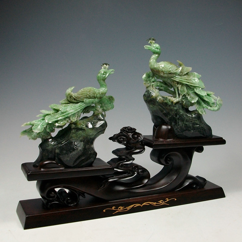 独山玉摆件[孔雀]苏红占工作室出品