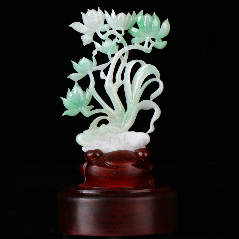 刘智晓玉雕工作室作品 糯种翡翠兰花摆件87.70g