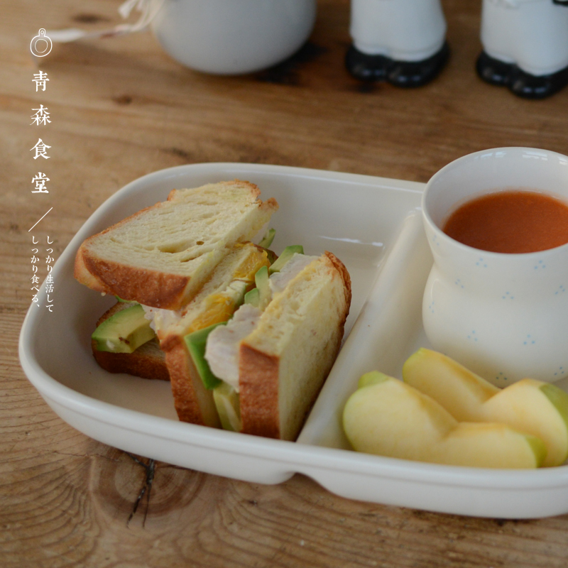 〈青森食堂〉日本制studio m'可爱航空图标水果切皿分隔早餐盘