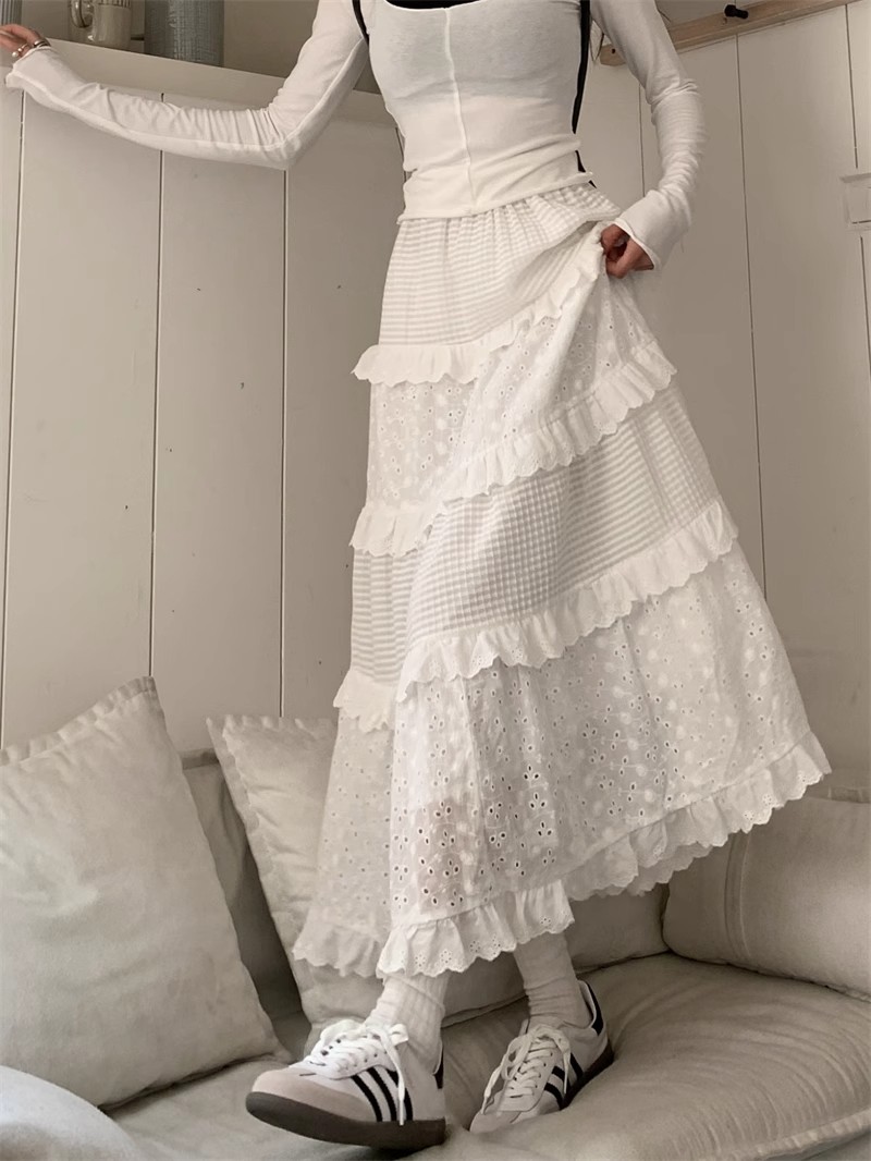 白色半身裙女夏季高腰a字裙蛋糕裙温柔风长裙设计感小众钩花裙子